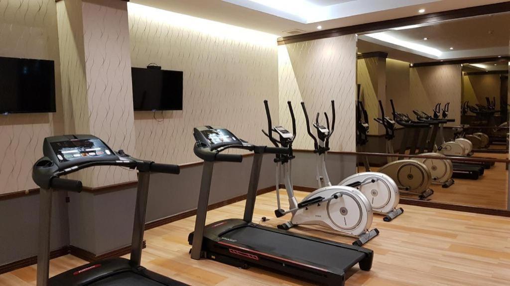 Western Grand Hotel Ratchaburi Ban Bang Kra Eksteriør billede