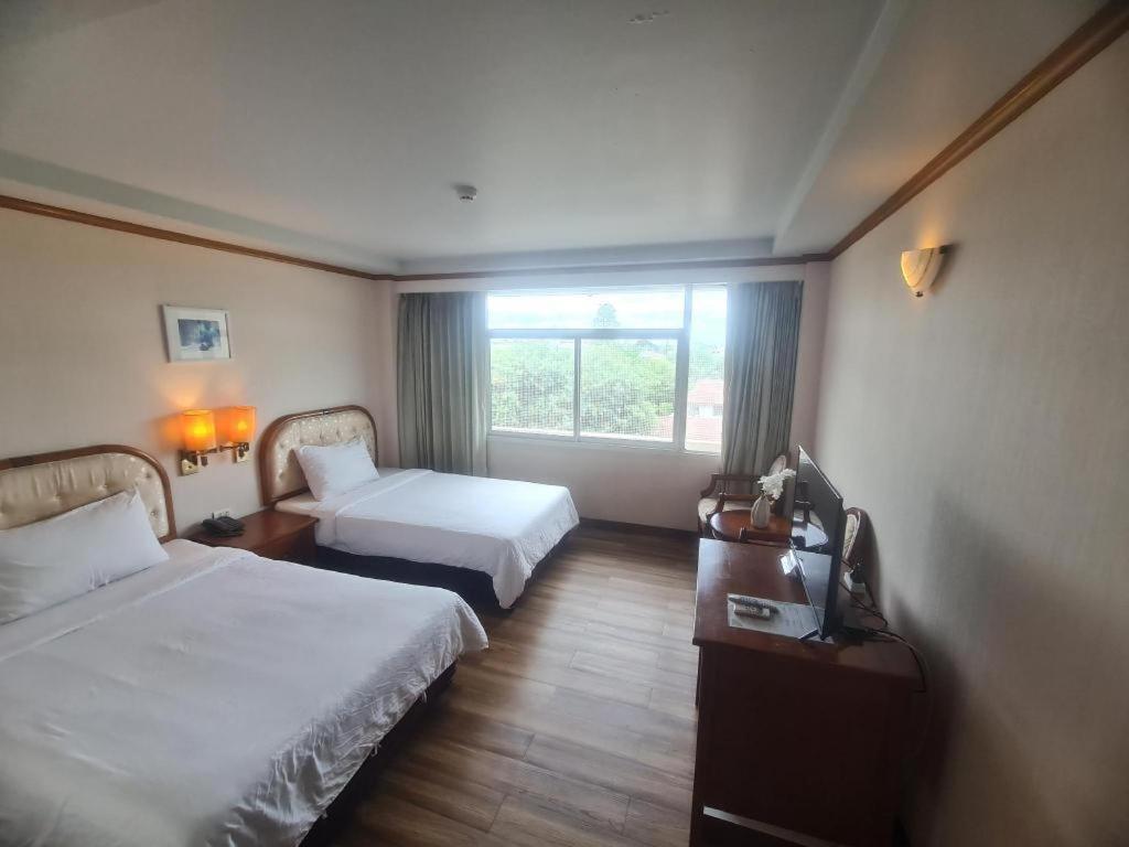 Western Grand Hotel Ratchaburi Ban Bang Kra Eksteriør billede