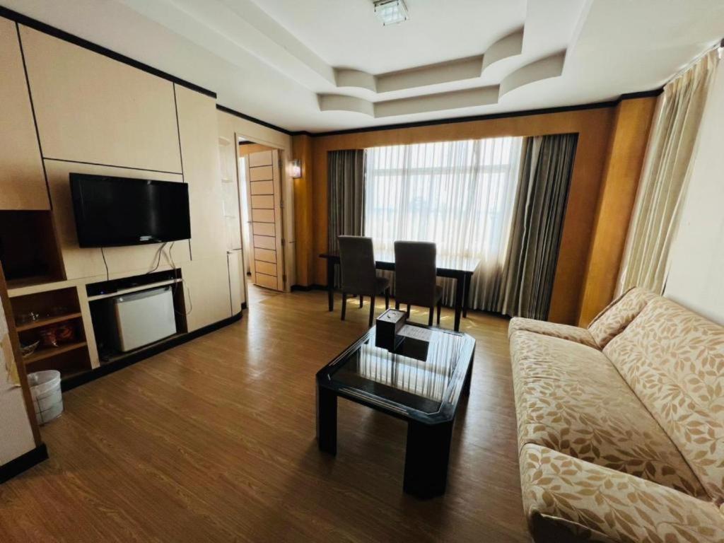 Western Grand Hotel Ratchaburi Ban Bang Kra Eksteriør billede