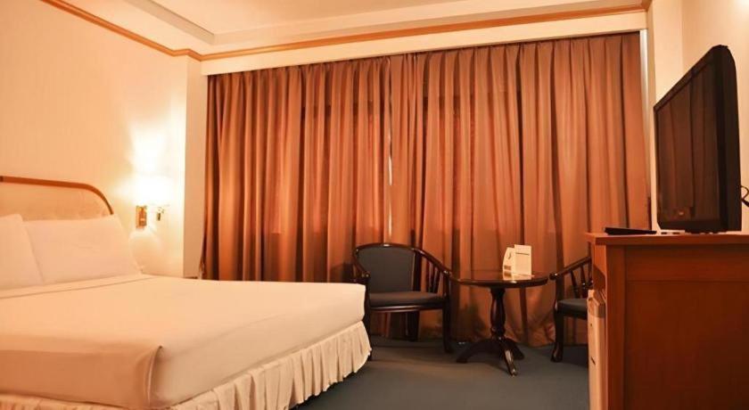 Western Grand Hotel Ratchaburi Ban Bang Kra Eksteriør billede
